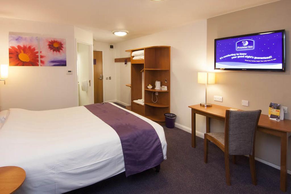 Premier Inn Tonbridge Dış mekan fotoğraf