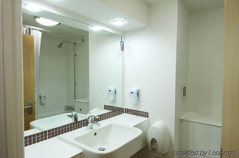 Premier Inn Tonbridge Dış mekan fotoğraf
