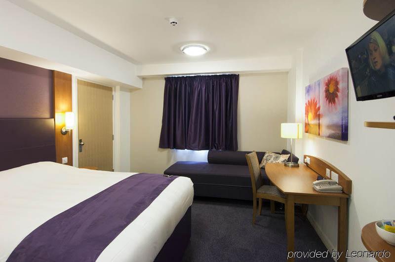 Premier Inn Tonbridge Dış mekan fotoğraf